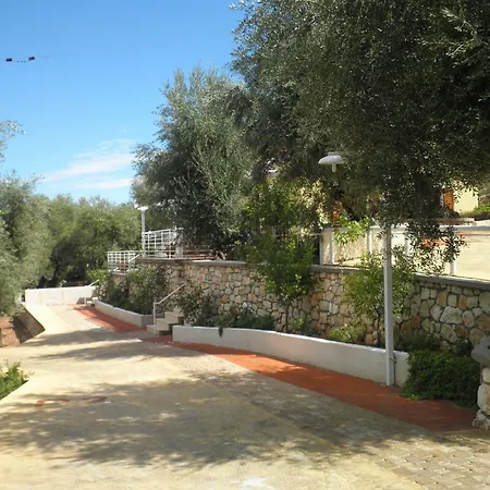 Tesoro Of Ithaca Apartman