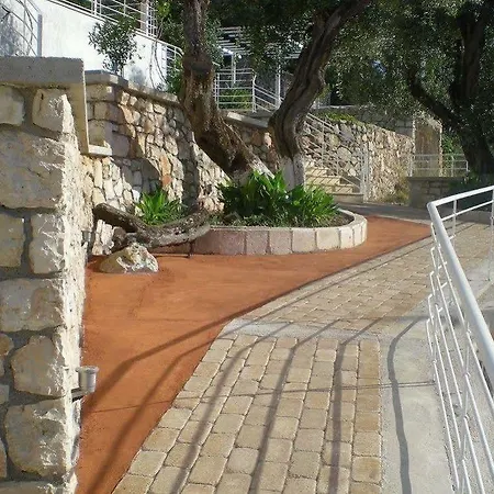 Tesoro Of Ithaca Apartman