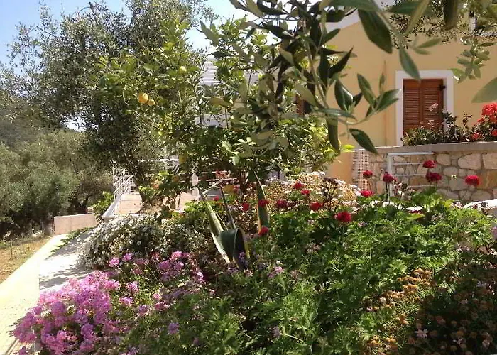 Tesoro Of Ithaca Apartmán *